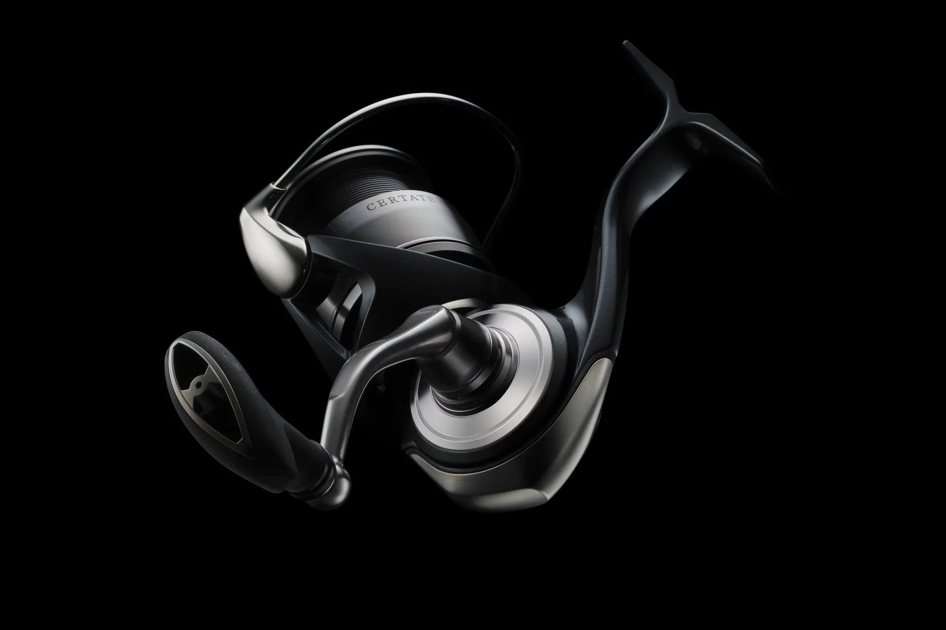 Daiwa 24 Certate LT 5000D Frontbremsrolle Ansicht 3