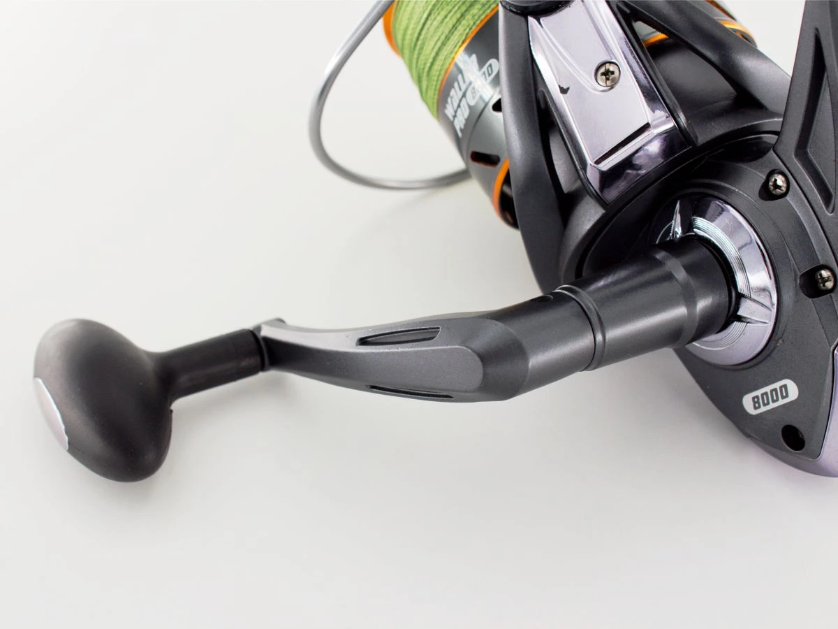 MOSTAL Catfish 300 3,05m 2-Teilig 300g Combo mit Waller Pro 8000 CO Braid Rolle Detail