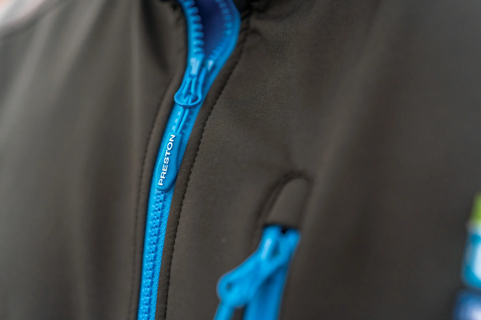 PRESTON Duratech Softshell - Medium weitere Ansicht