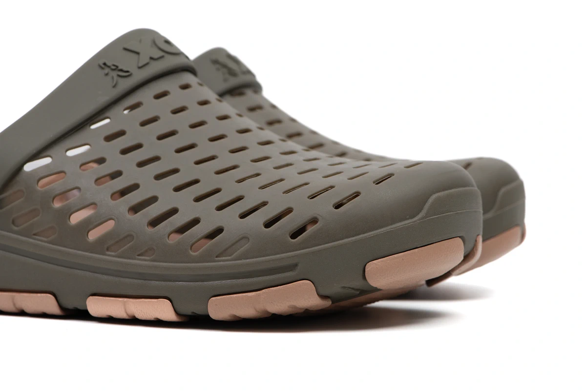 FOX Khaki Clogs weitere Ansicht