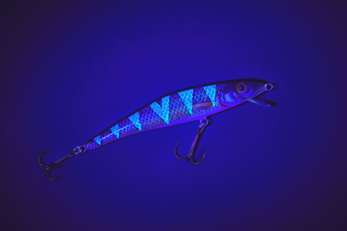 BALZER MK Adventure UV Booster NATURE Wobbler Deep Runner Barsch 9cm