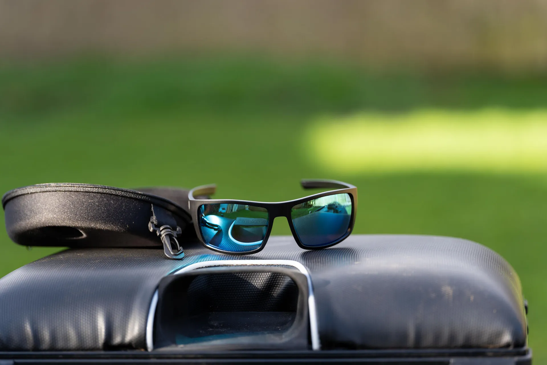 PRESTON Inception Wrap Sunglasses - Ice Blue Lens weitere Ansicht