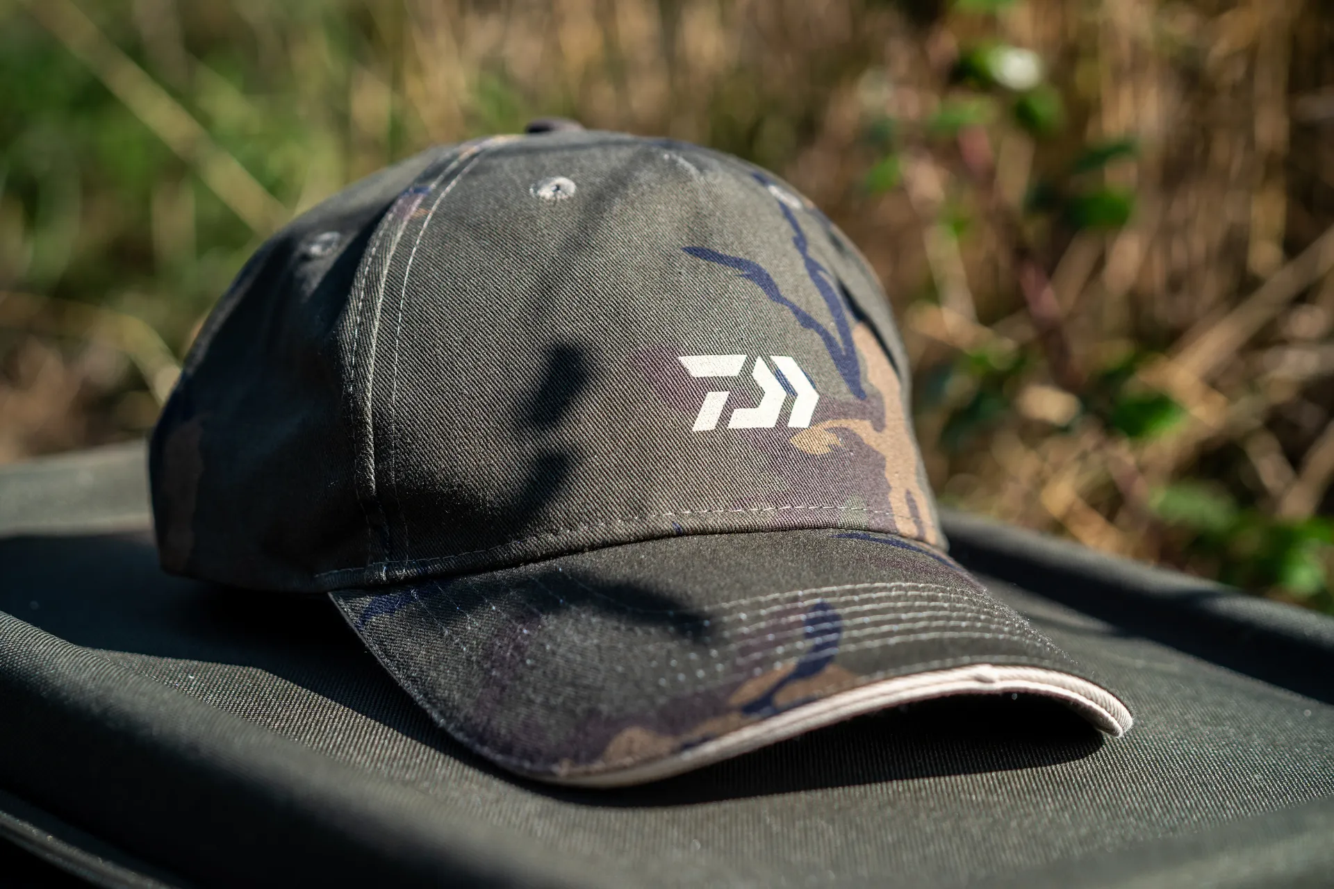 Daiwa D-Vec Carp Camo Cap Angelmuetze Ansicht 3