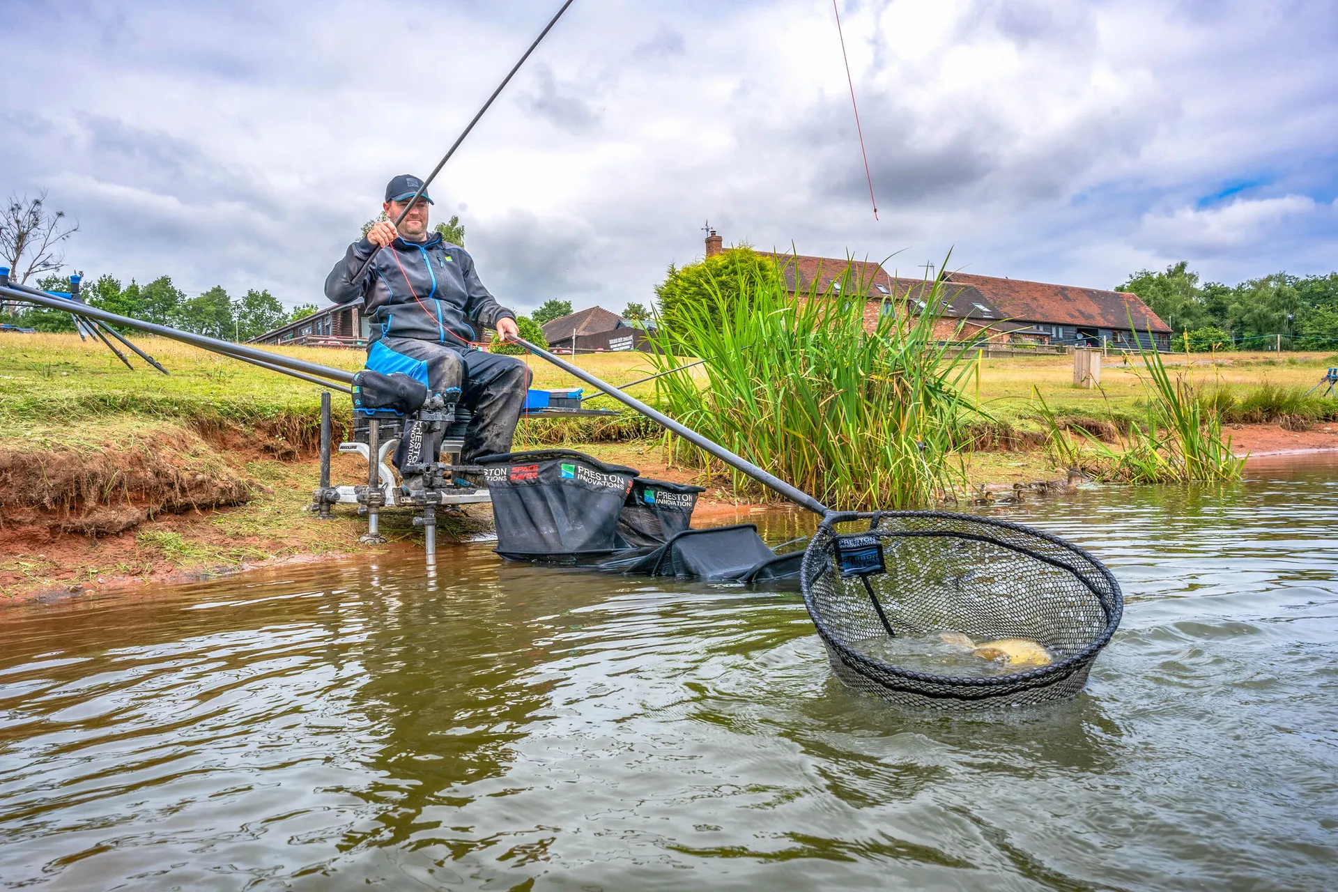 PRESTON Carbon Match Landing Net 18" weitere Ansicht