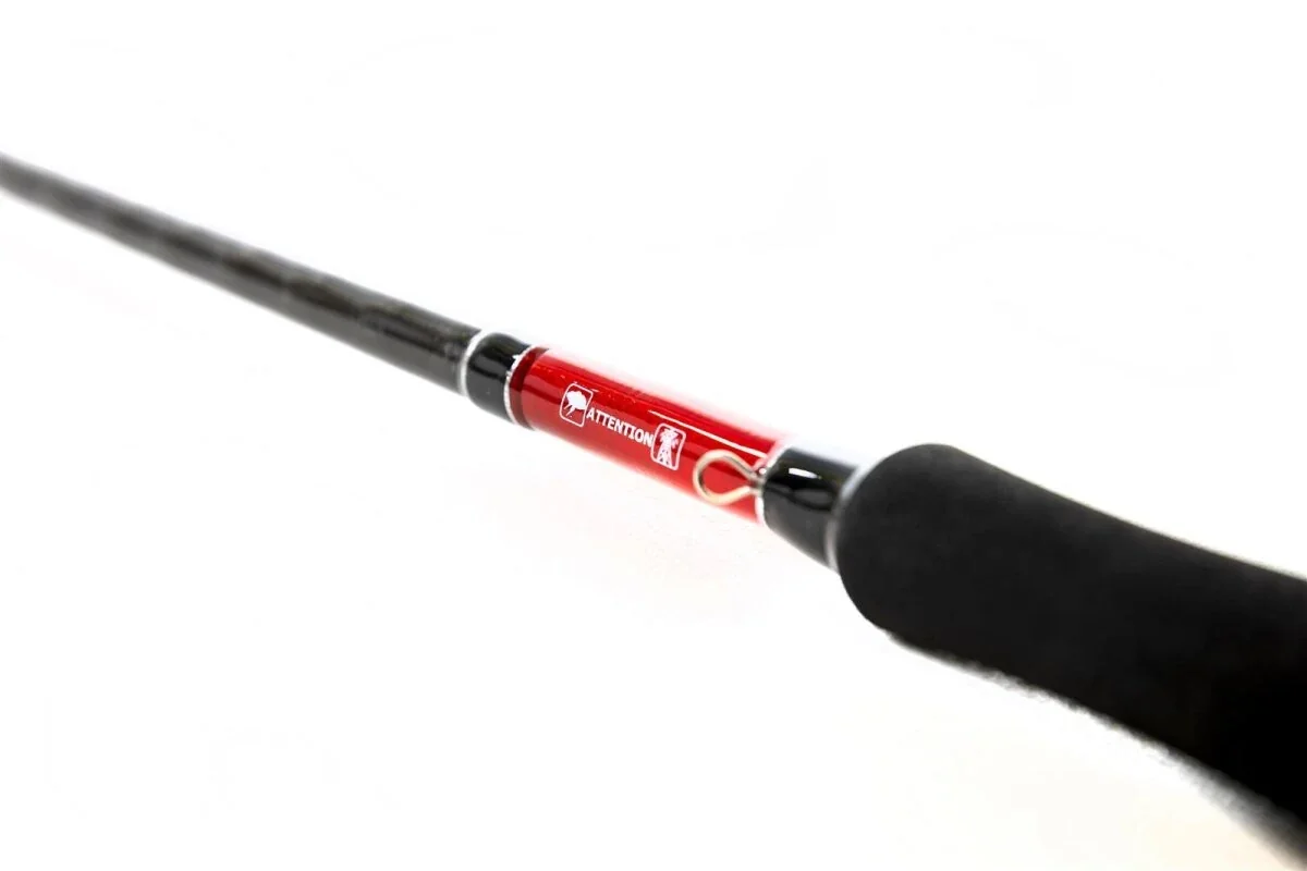 COROFISH CoroSpin 2.40m 2sec 10-40gr Combo mit Alu Pro 3000 CO Braid Detail Griff
