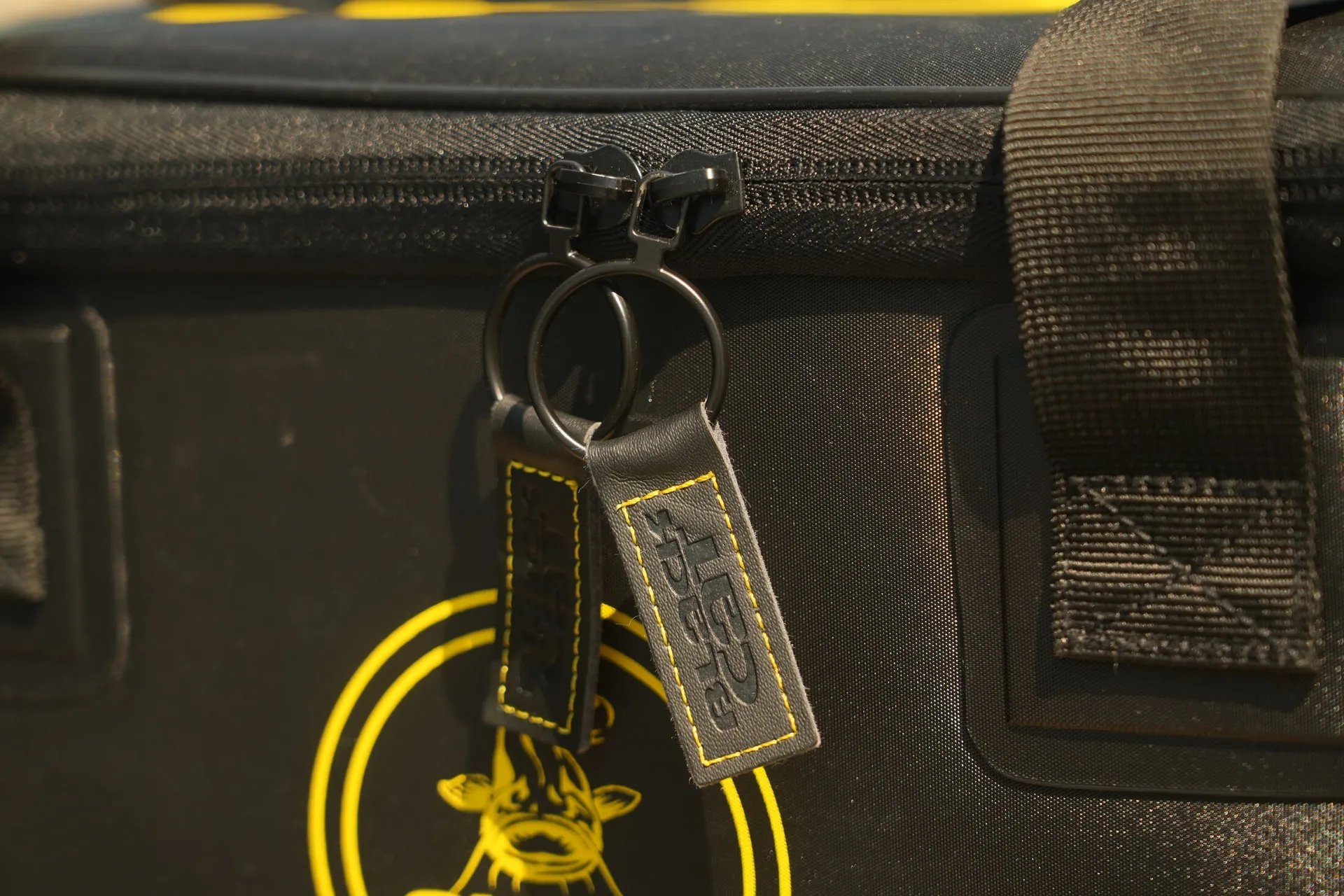 BLACK CAT Welded Carrier weitere Ansicht