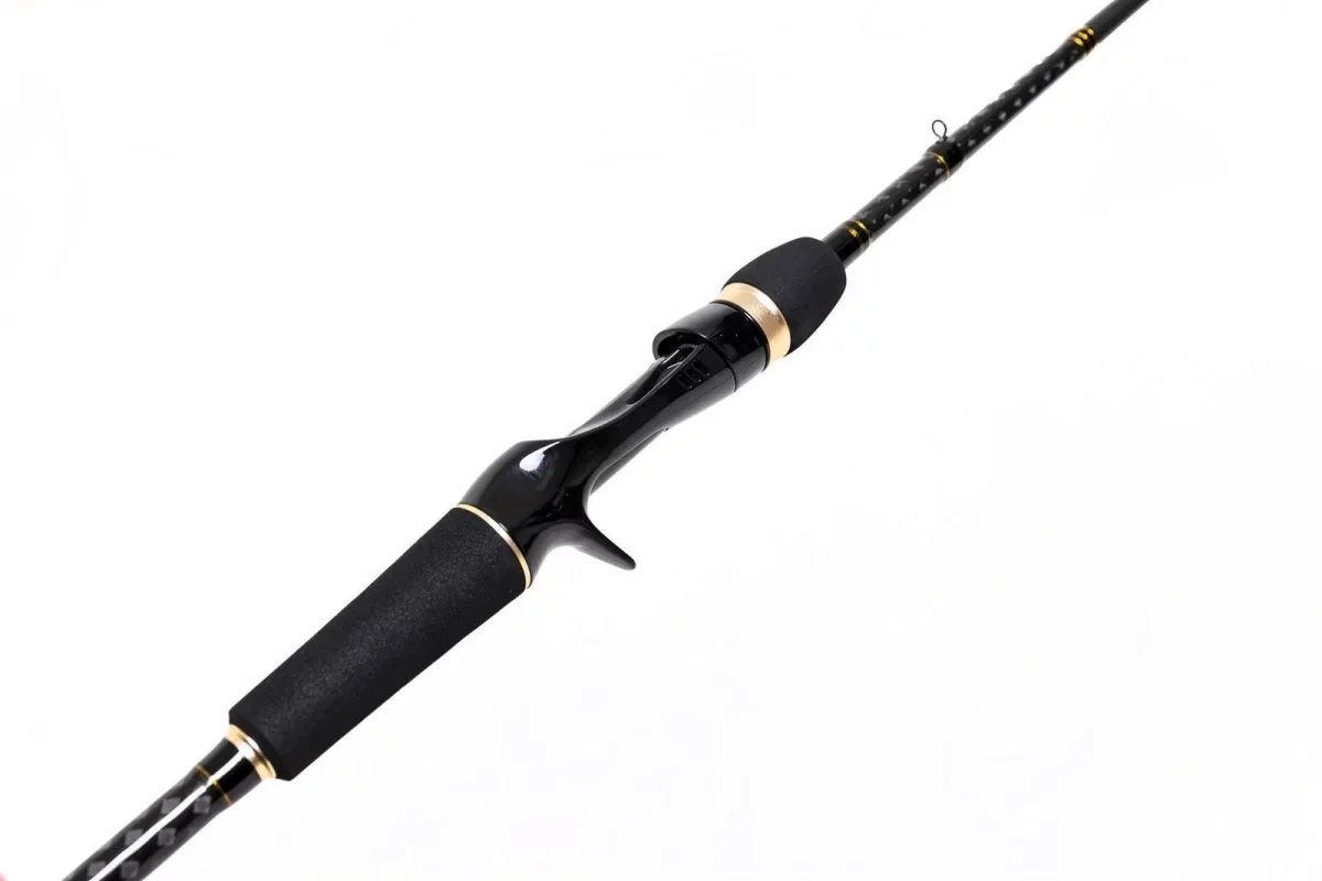 Combo Taipan Baitcast M 2.15m 8-35g