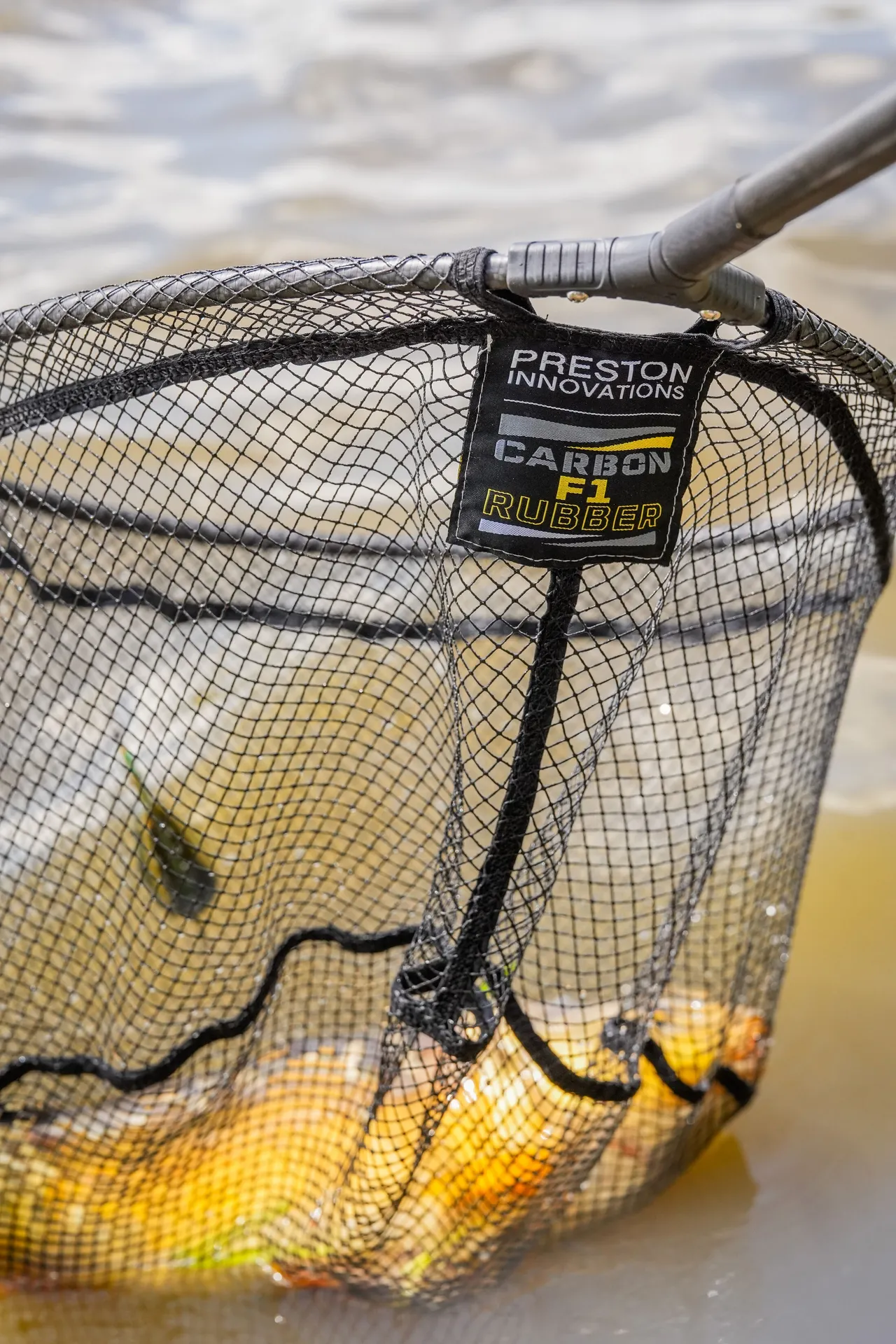 PRESTON Carbon F1 Latex Landing Net 18" weitere Ansicht