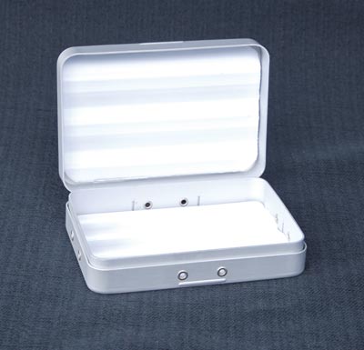 EFT Fliegen-Alubox