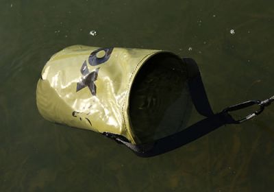 FOX Collapsable water bucket inc rope/clip — Std