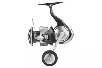 DAIWA 24 Certate SW 4000-XH Salzwasser Spinnrolle — 5000-XH