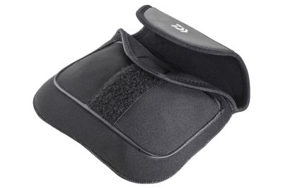 DAIWA Neoprene Reel Cover für Rollen bis Gr. 2500 #S 17x15cm — L